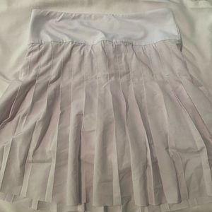 white tennis skirt w/ built in shorts